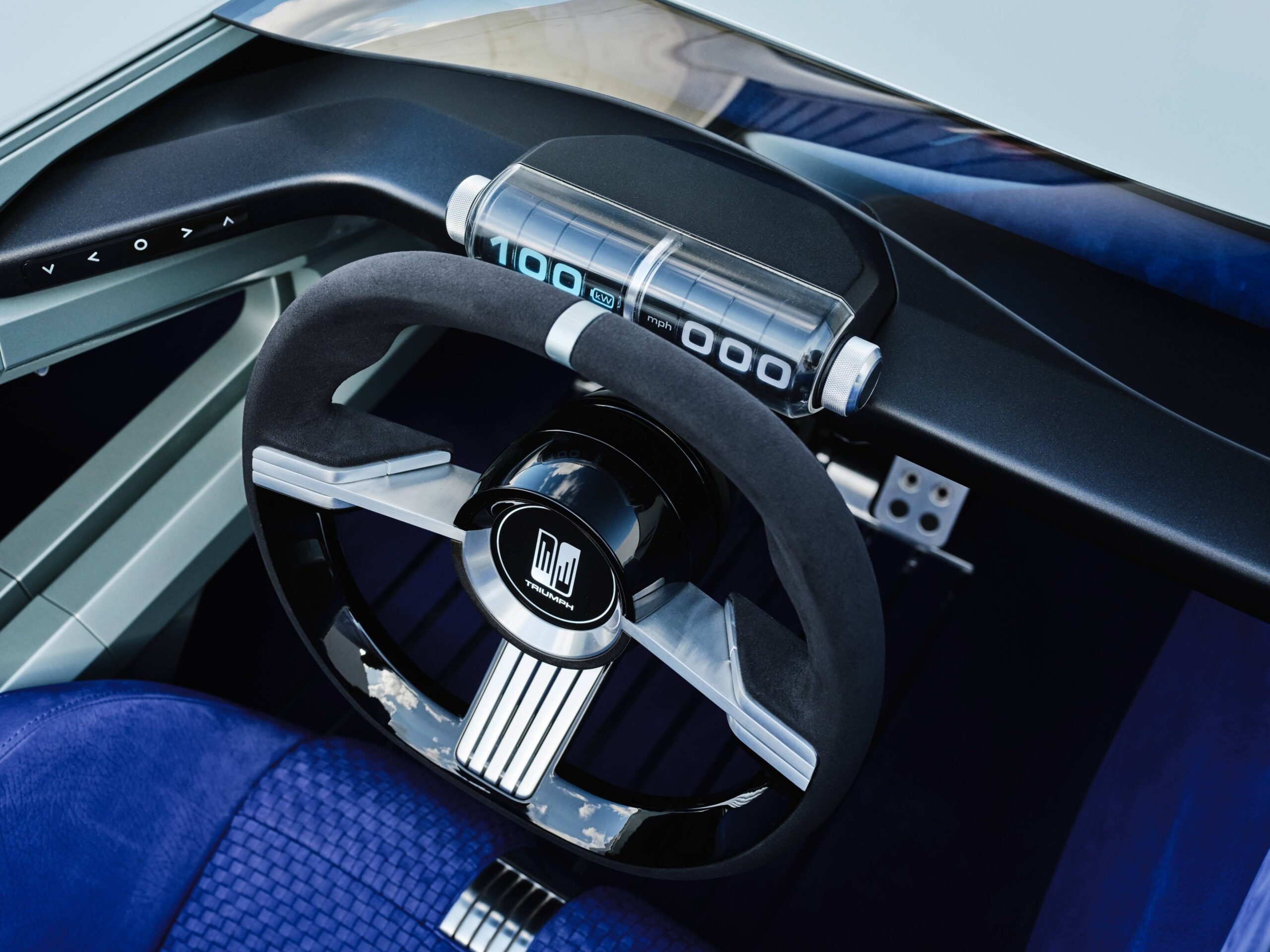 Triumph TR25 concept by MAKKINA [2023]