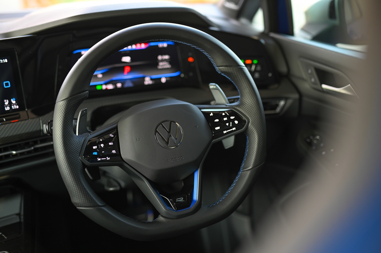 2023 Volkswagen Golf R 