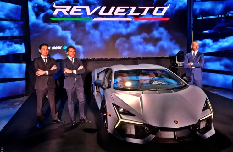 Lamborghini Revuelto [2023]