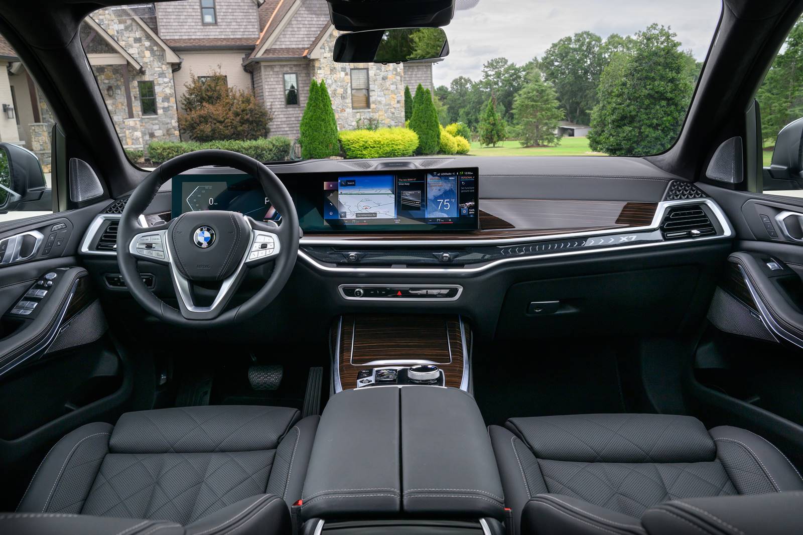 BMW X7 xDrive40i [2023]