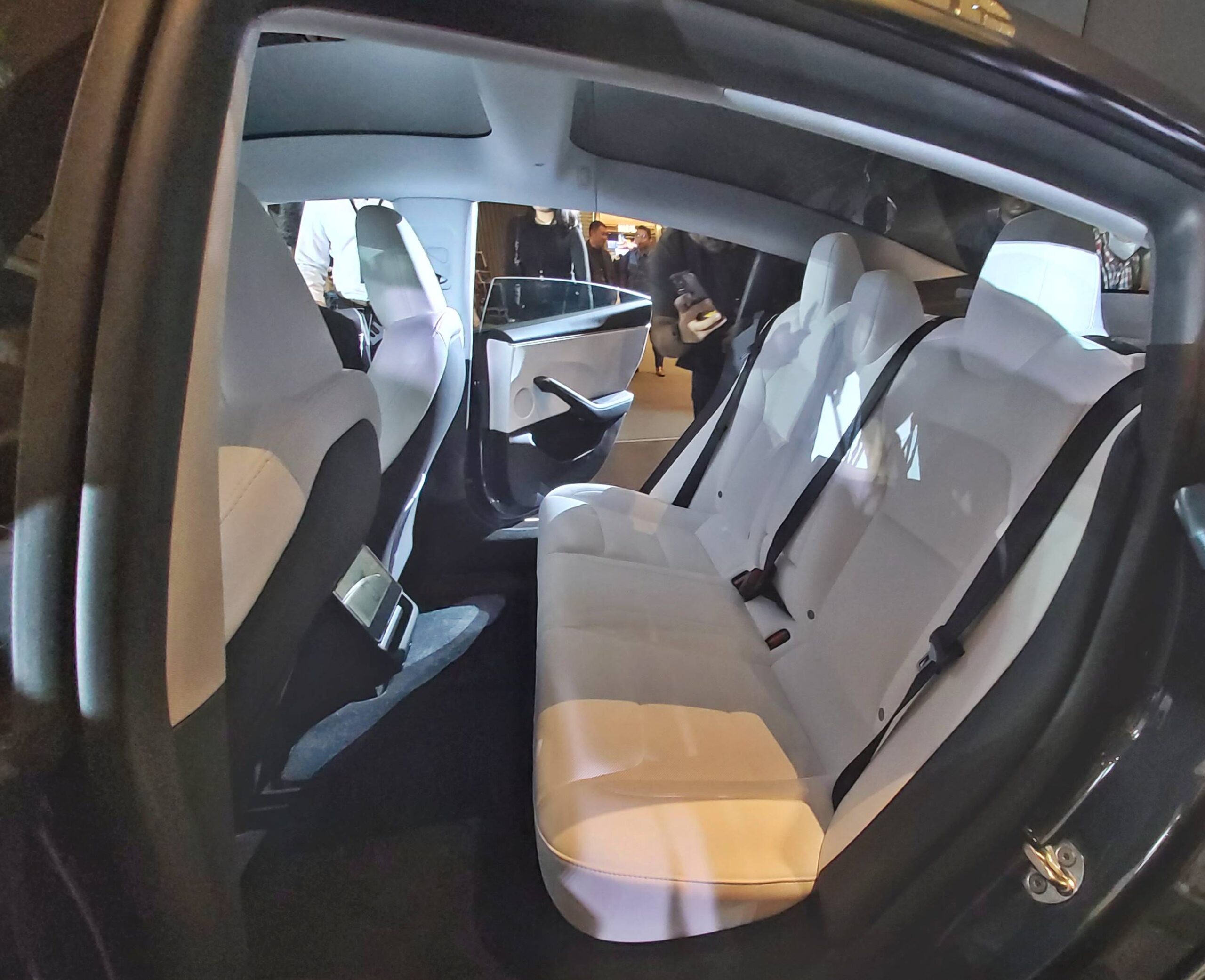 Tesla Model 3 [2023]
