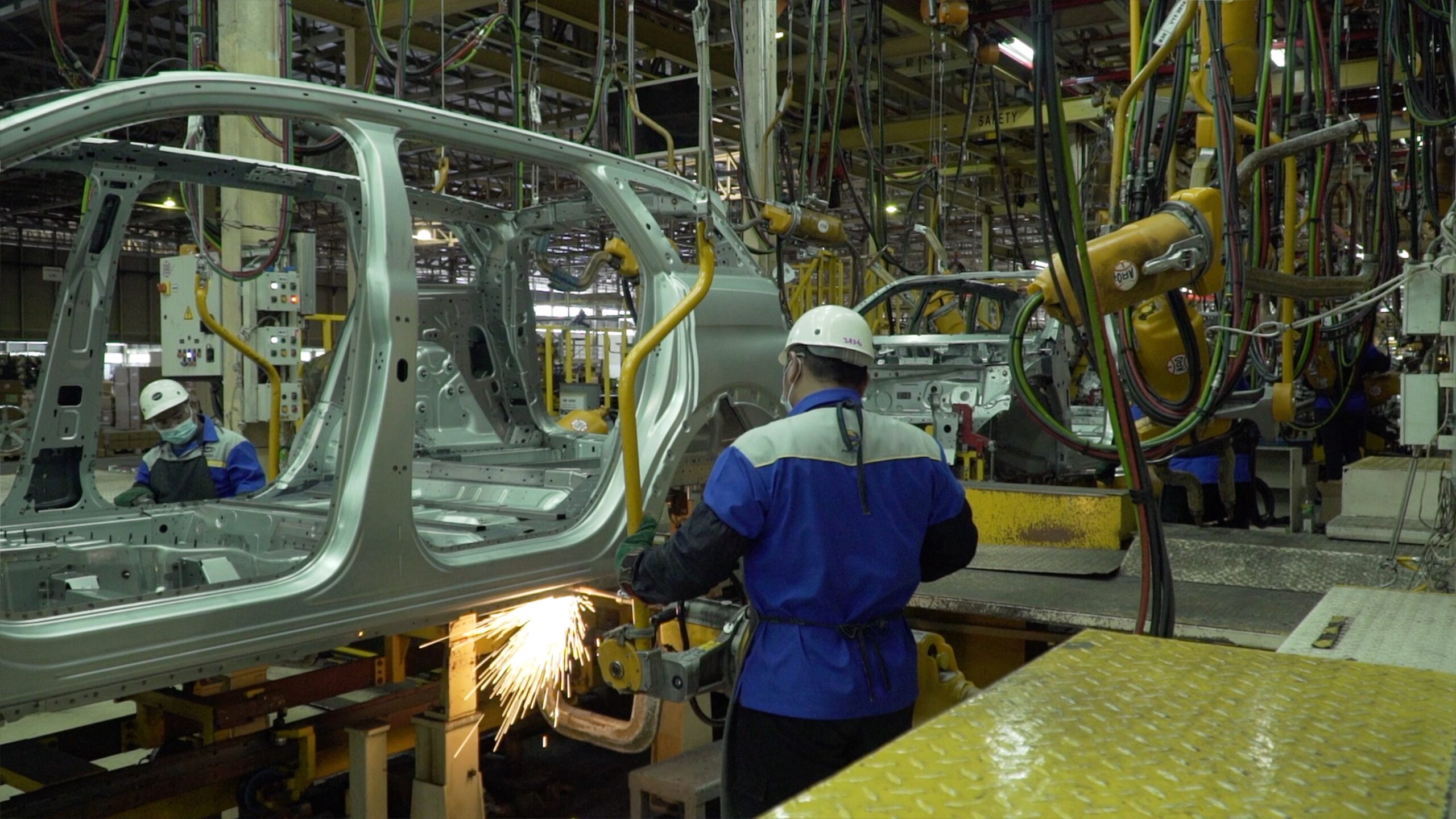 Peugeot assembly at Stellantis plant in Kedah (4)