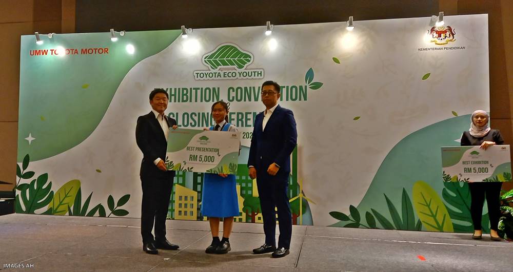Best Presentation SM ST JOHN, SABAH [Toyota Eco Youth]