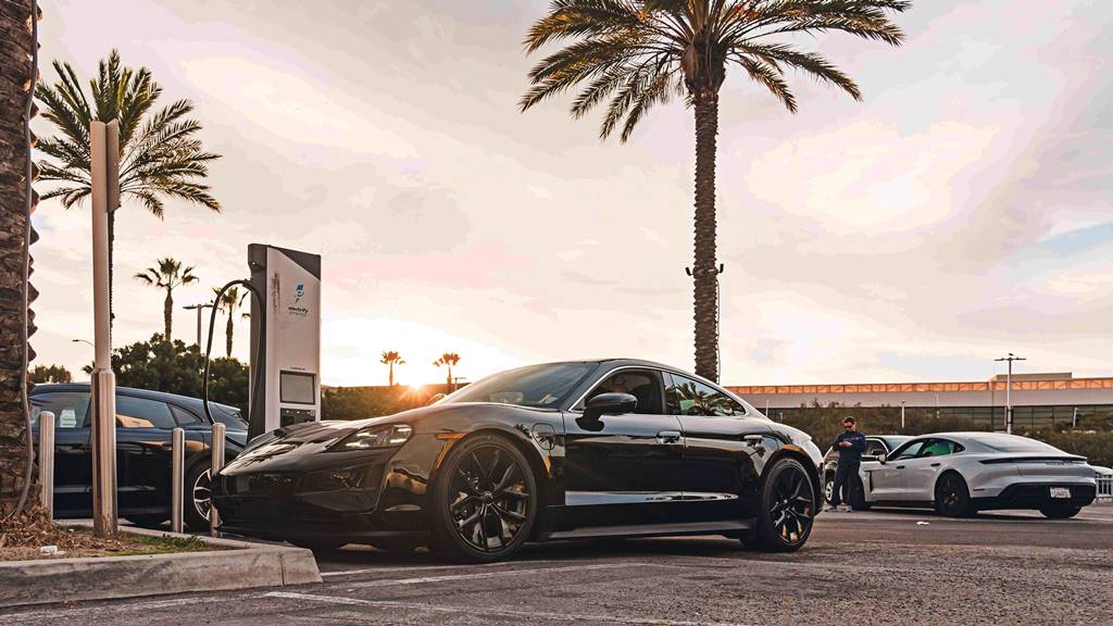 2024 Porsche Taycan EV
