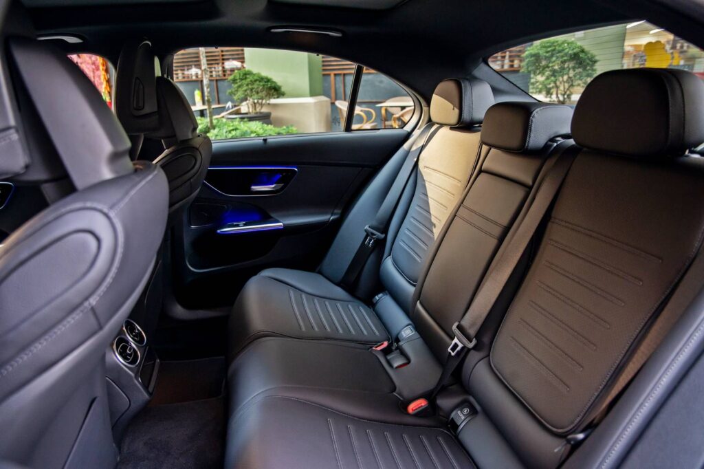 Mercedes-Benz C350 e PHEV [2024] 