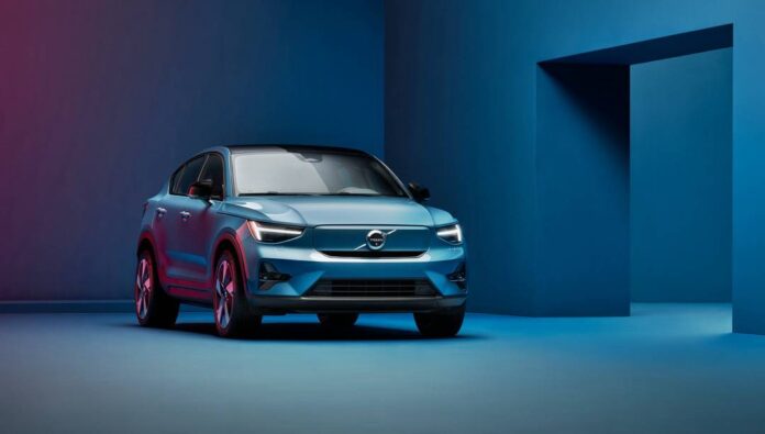 Volvo C40 EV [2024]
