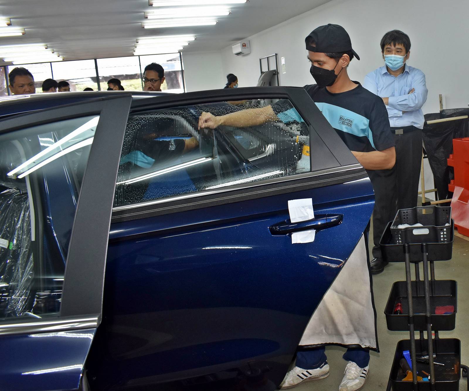 Proton sets up tinting film centre at Tg, Malim factory