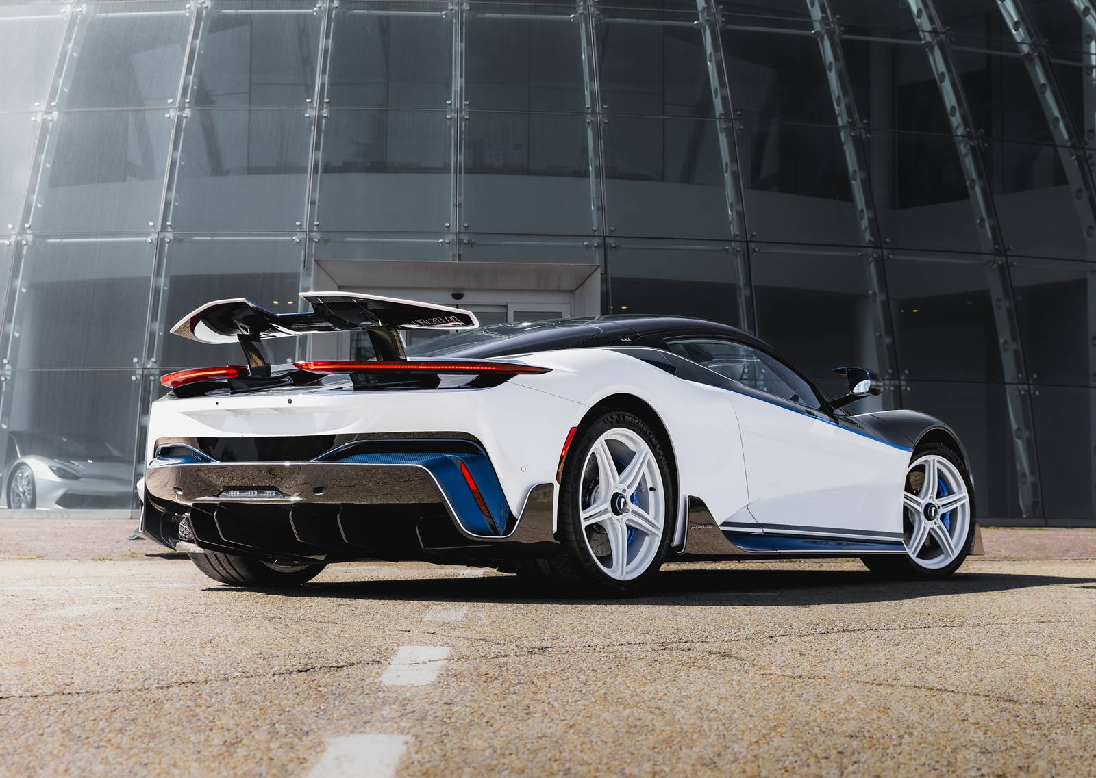 Pininfarina Battista Reversario [2024] (2)