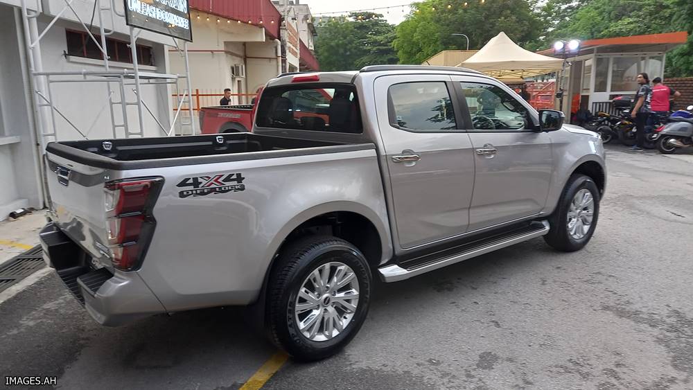 2024 Isuzu D-MAX