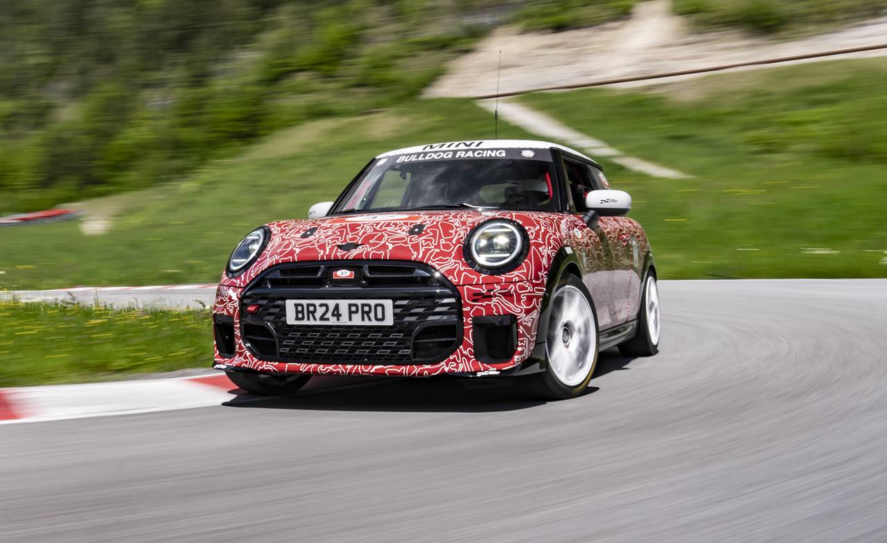 MINI JCW 2024