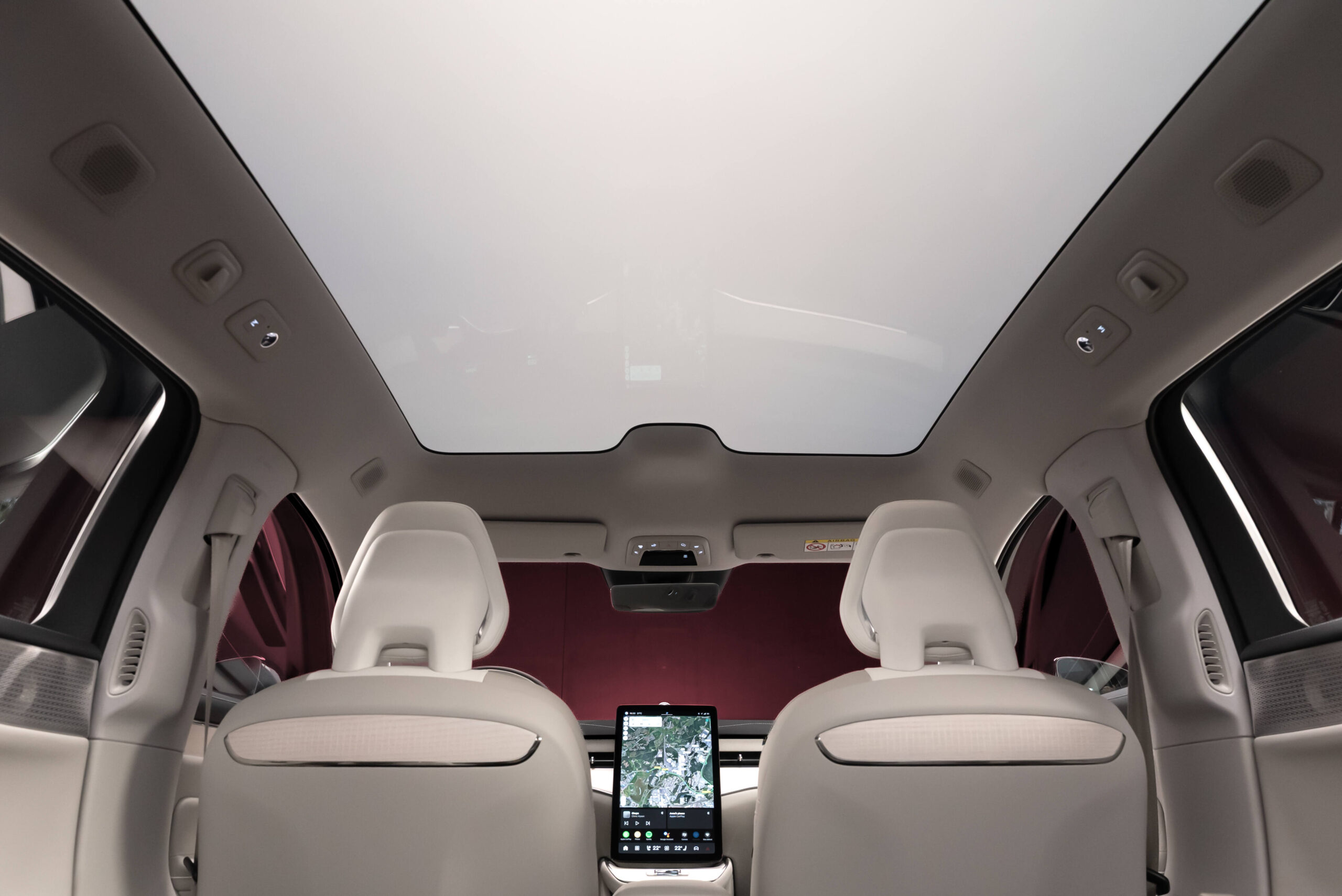 2025 Volvo ES90 EV