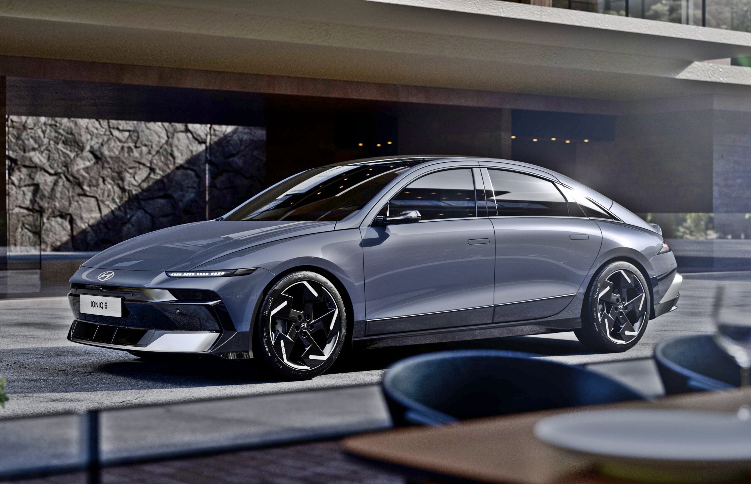 2025 Hyundai IONIQ 6 EV 