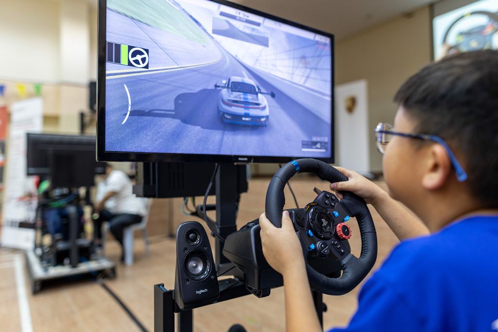 Porsche and MAM road safety campaign [2025]