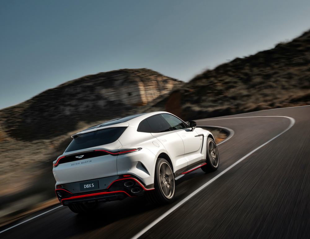 Aston Martin DBX S [2025]