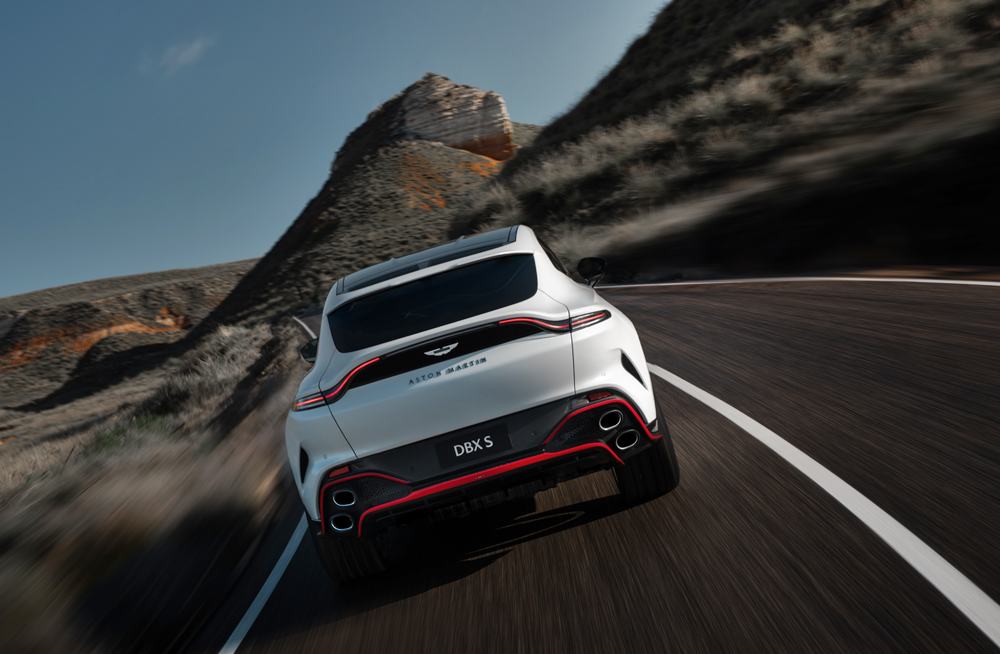 Aston Martin DBX S [2025]