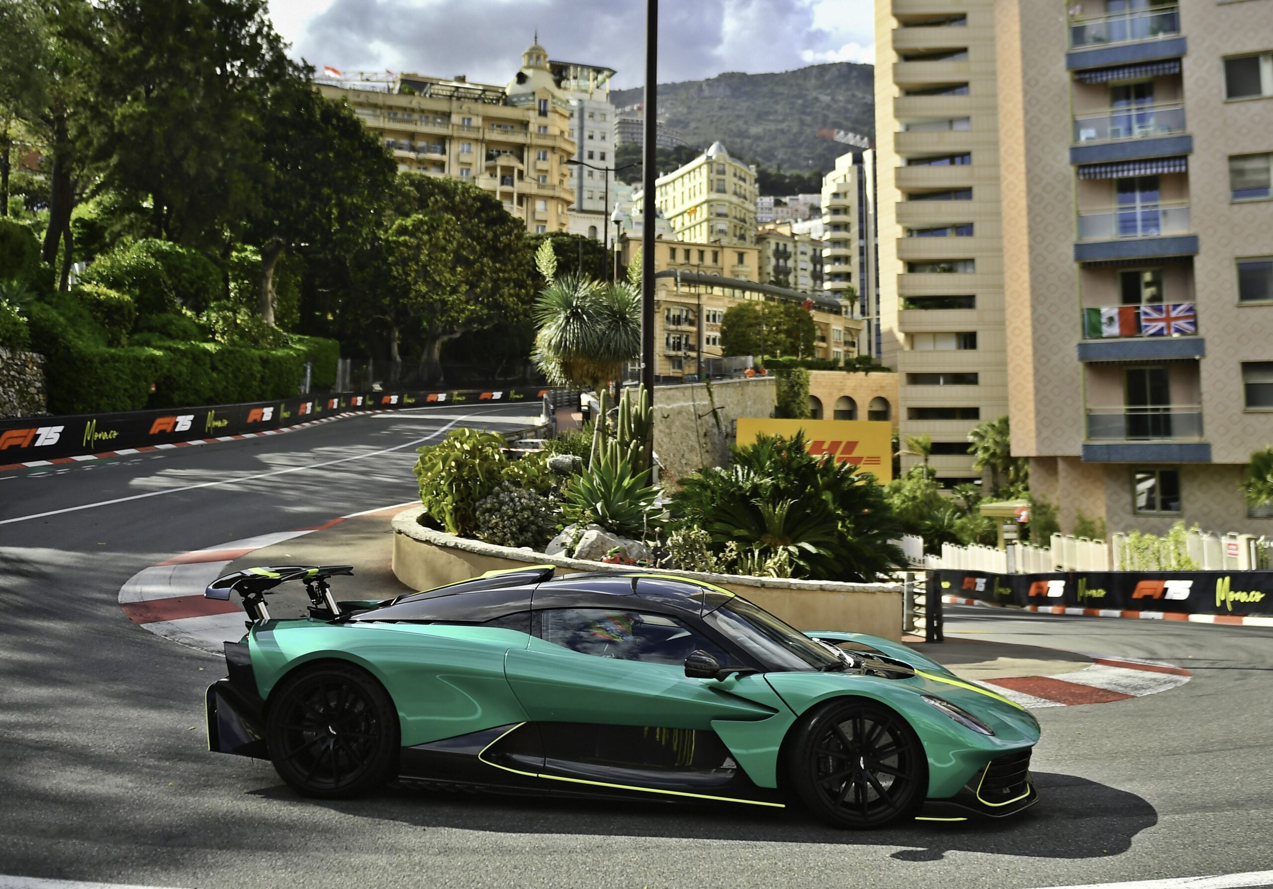 Aston Martin Valhalla [2025]