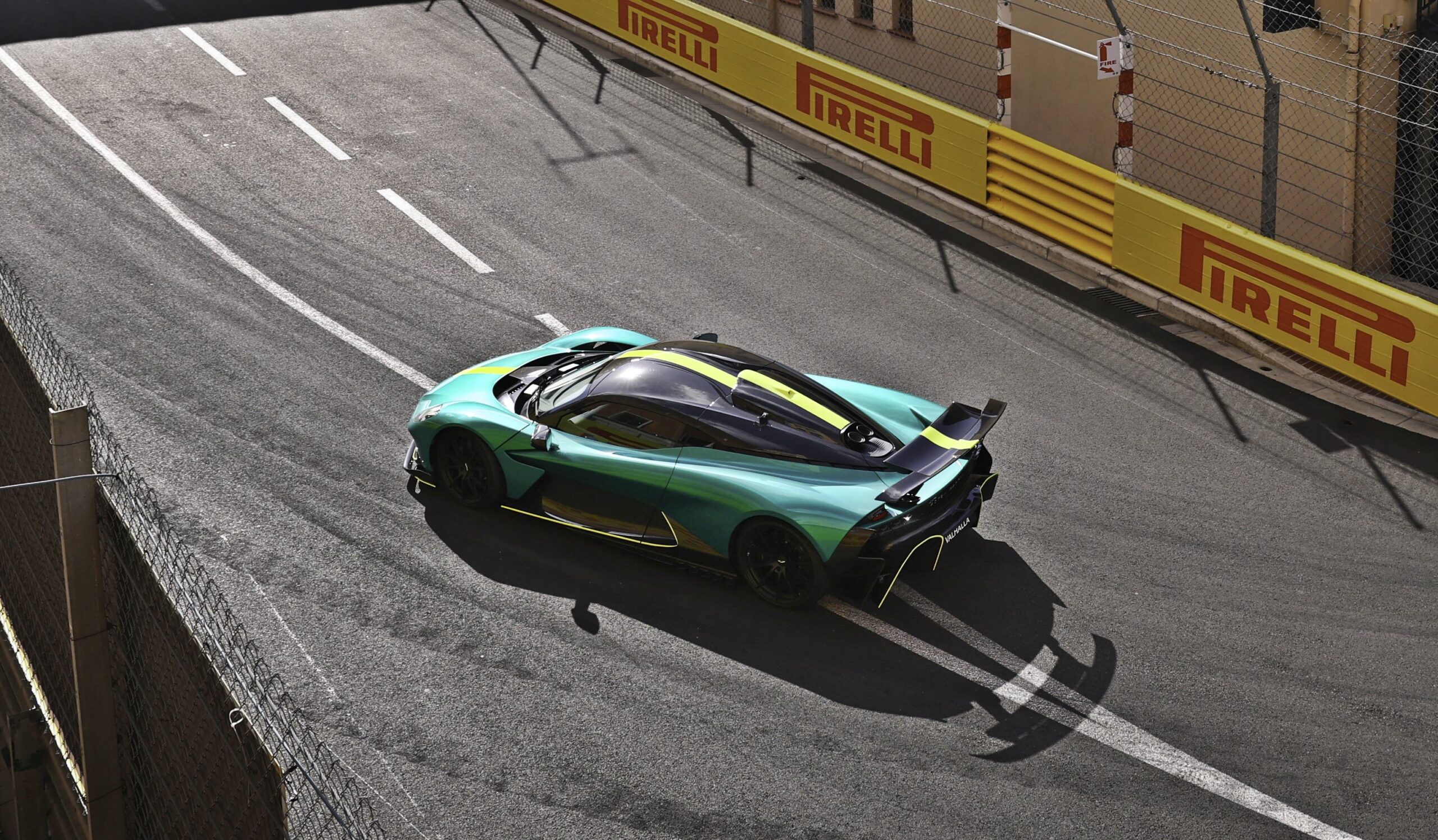 Aston Martin Valhalla [2025]