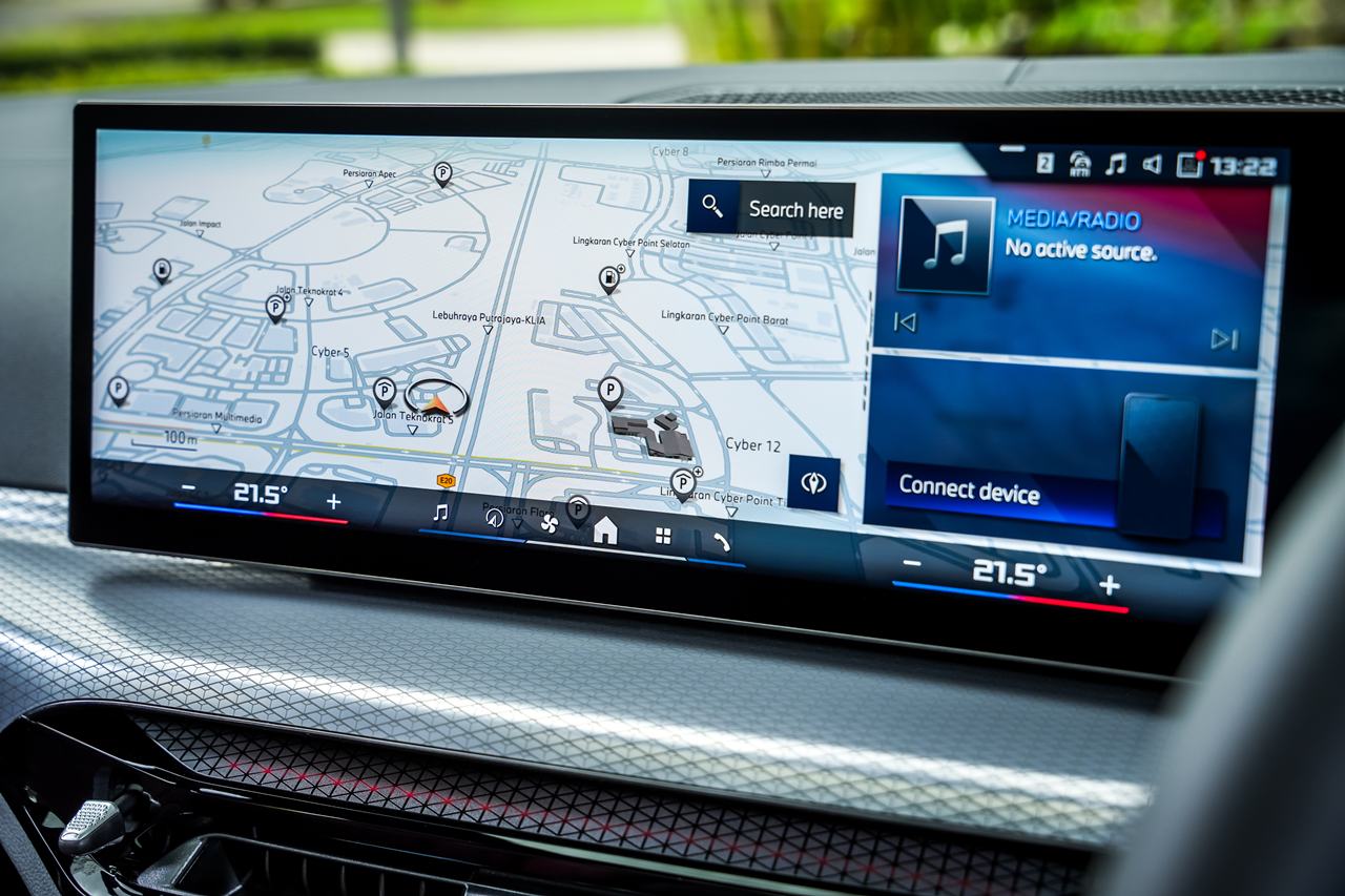 2025 BMW M340i xDrive M Sport Pro 