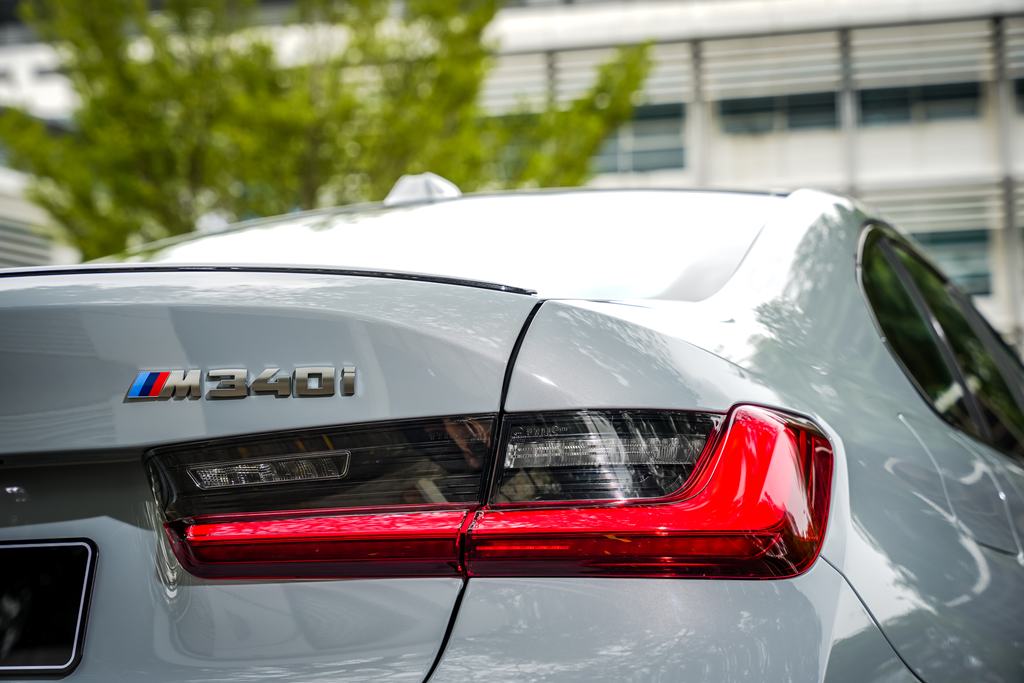 2025 BMW M340i xDrive M Sport Pro 