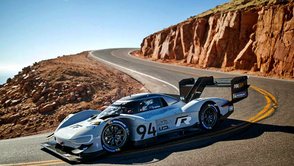 Volkswagen ID.R EV at Pikes Peak [2028]