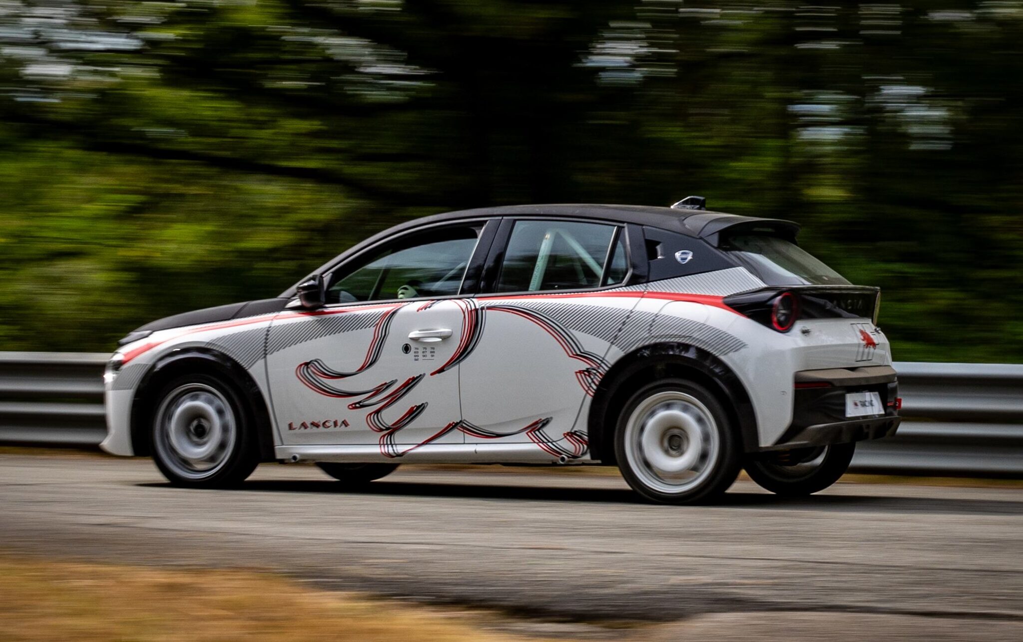 Ready-to-rally Lancia Ypsilon HF Racing launched