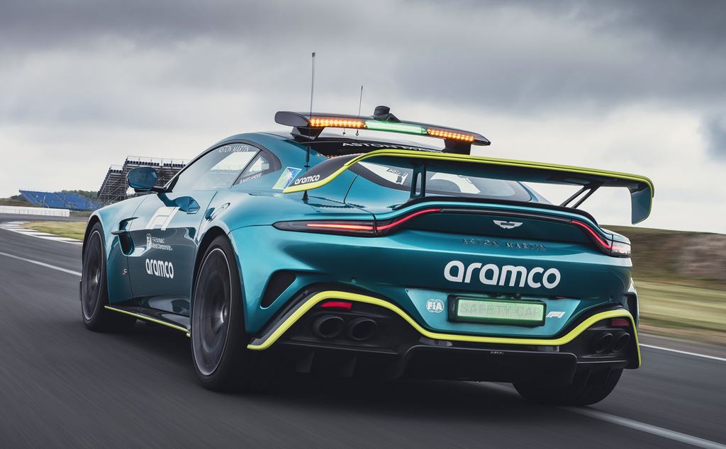 Aston Martin Vantage S FIA Safety Car_[2025]