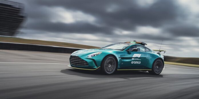 Aston Martin Vantage S FIA Safety Car_[2025]
