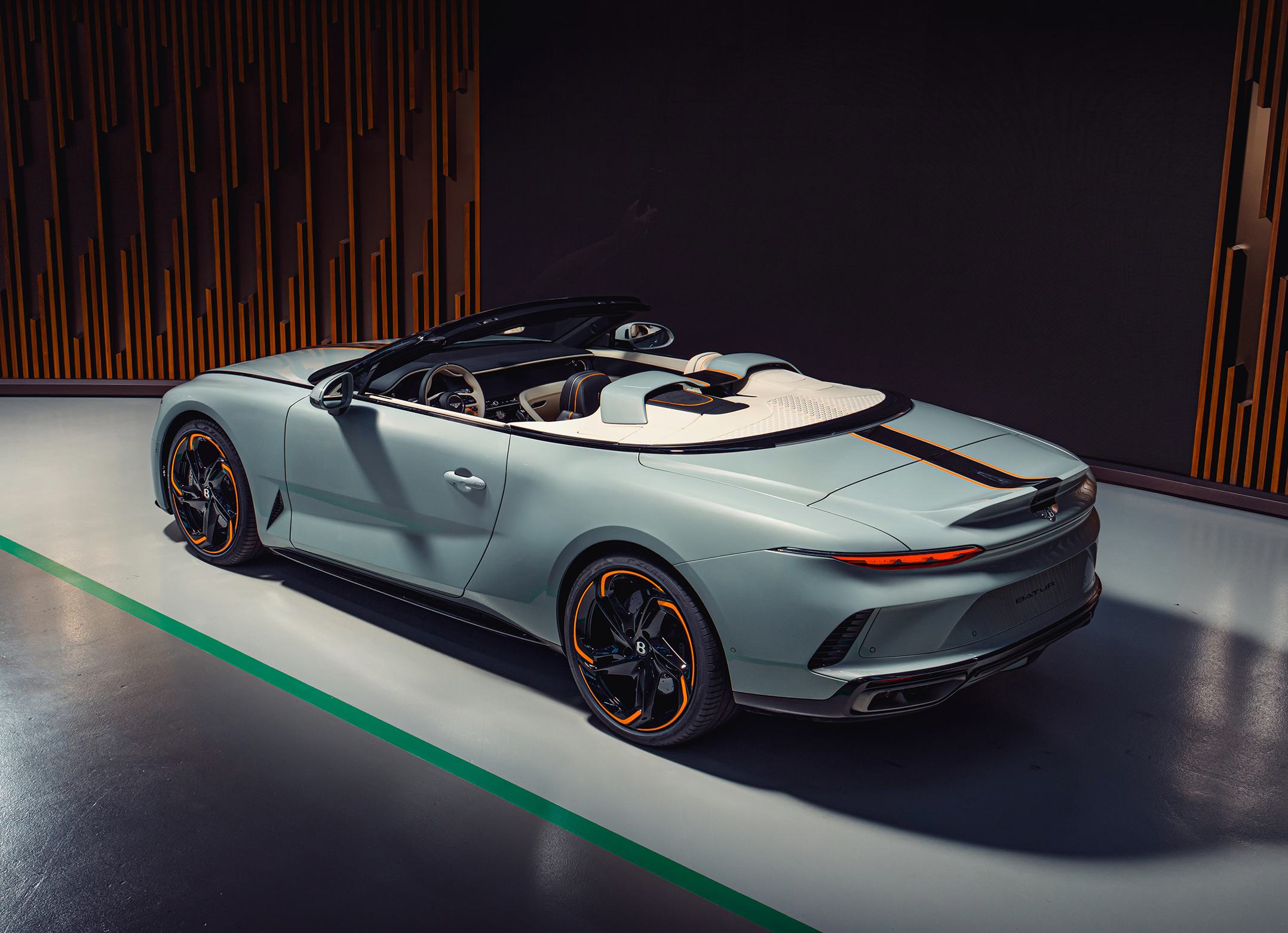 Bentley Batur Convertible [2025]