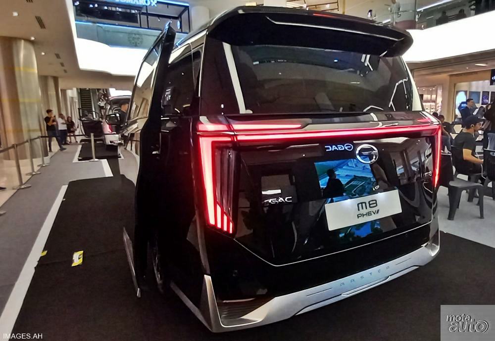 GAC M8 PHEV [2025]