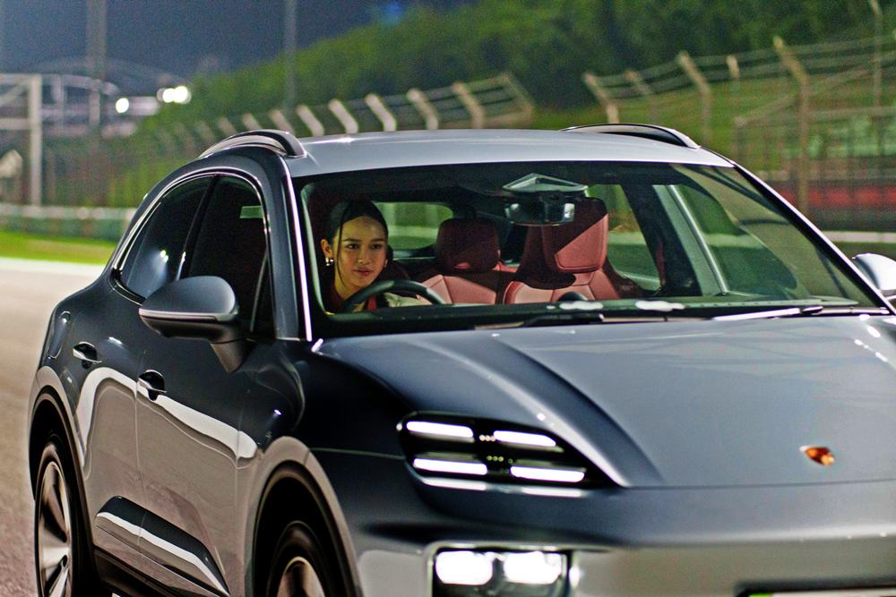 MsKuan & Porsche Macan Electric EV [2025]