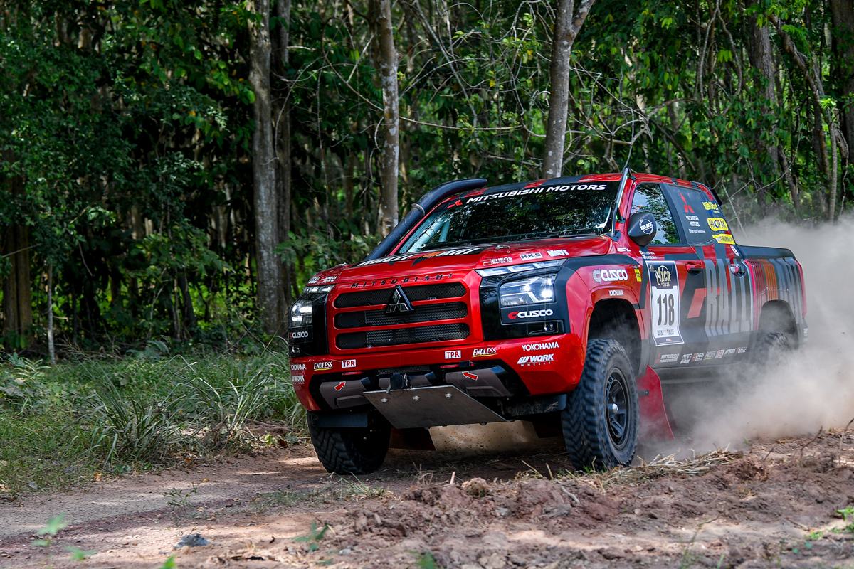 Team Mitsubishi Ralliart in AXCR 2025