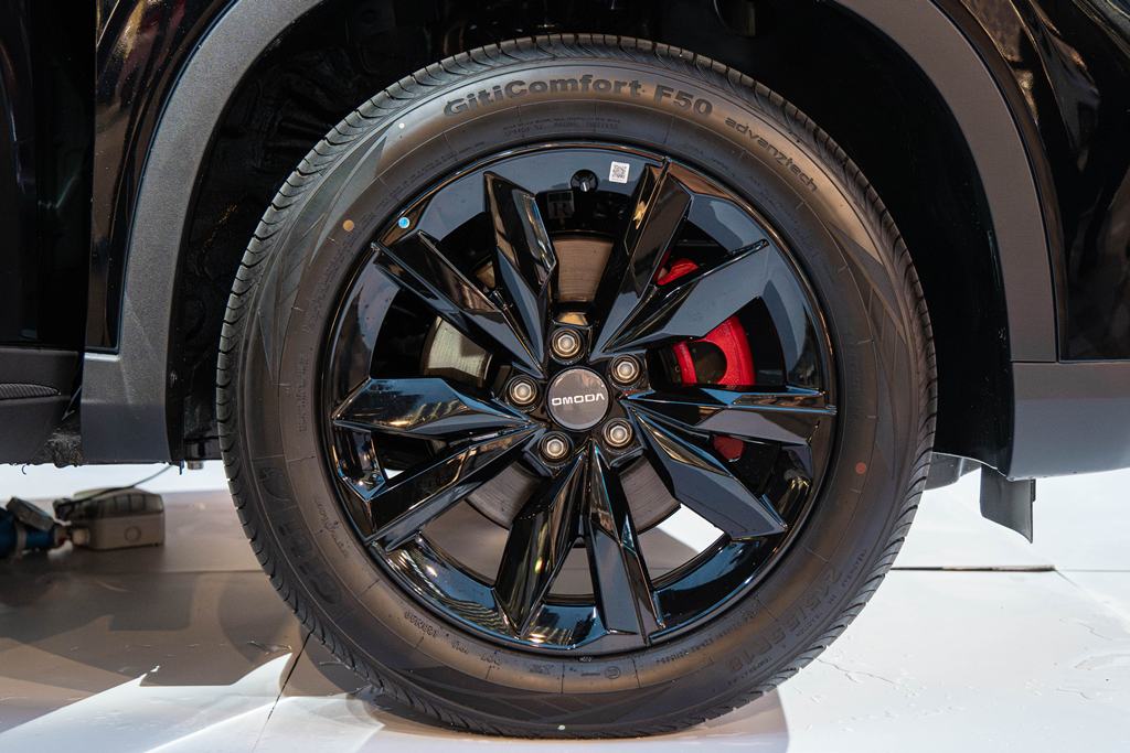 2025 Chery 05
