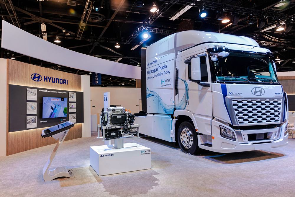 Hyundai XCIENT Fuel Cell Vehicle truck [2024]