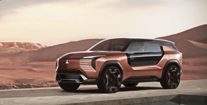 Mitsubishi Elevance Concept PHEV [2025]
