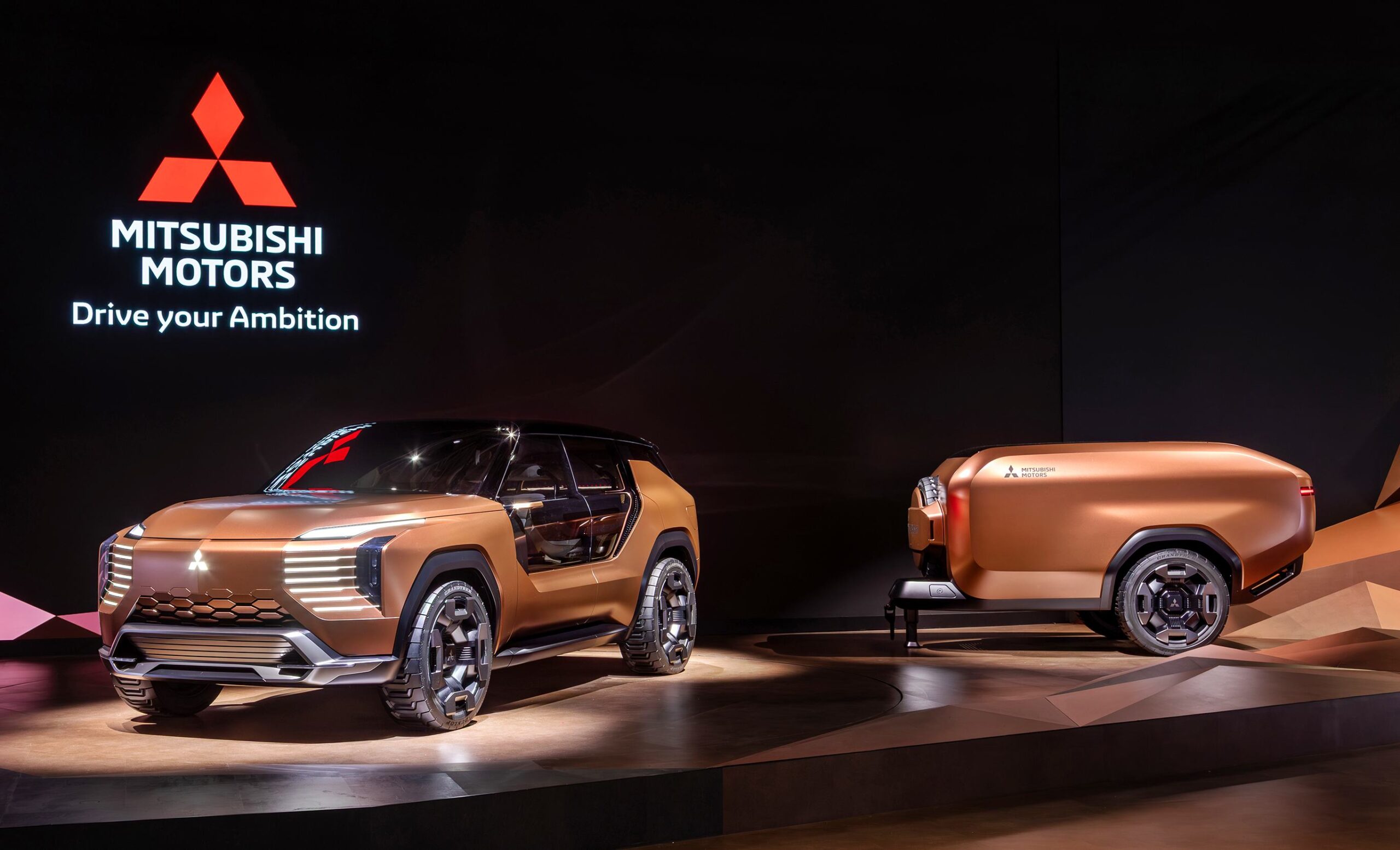 Mitsubishi Elevance Concept PHEV [2025]