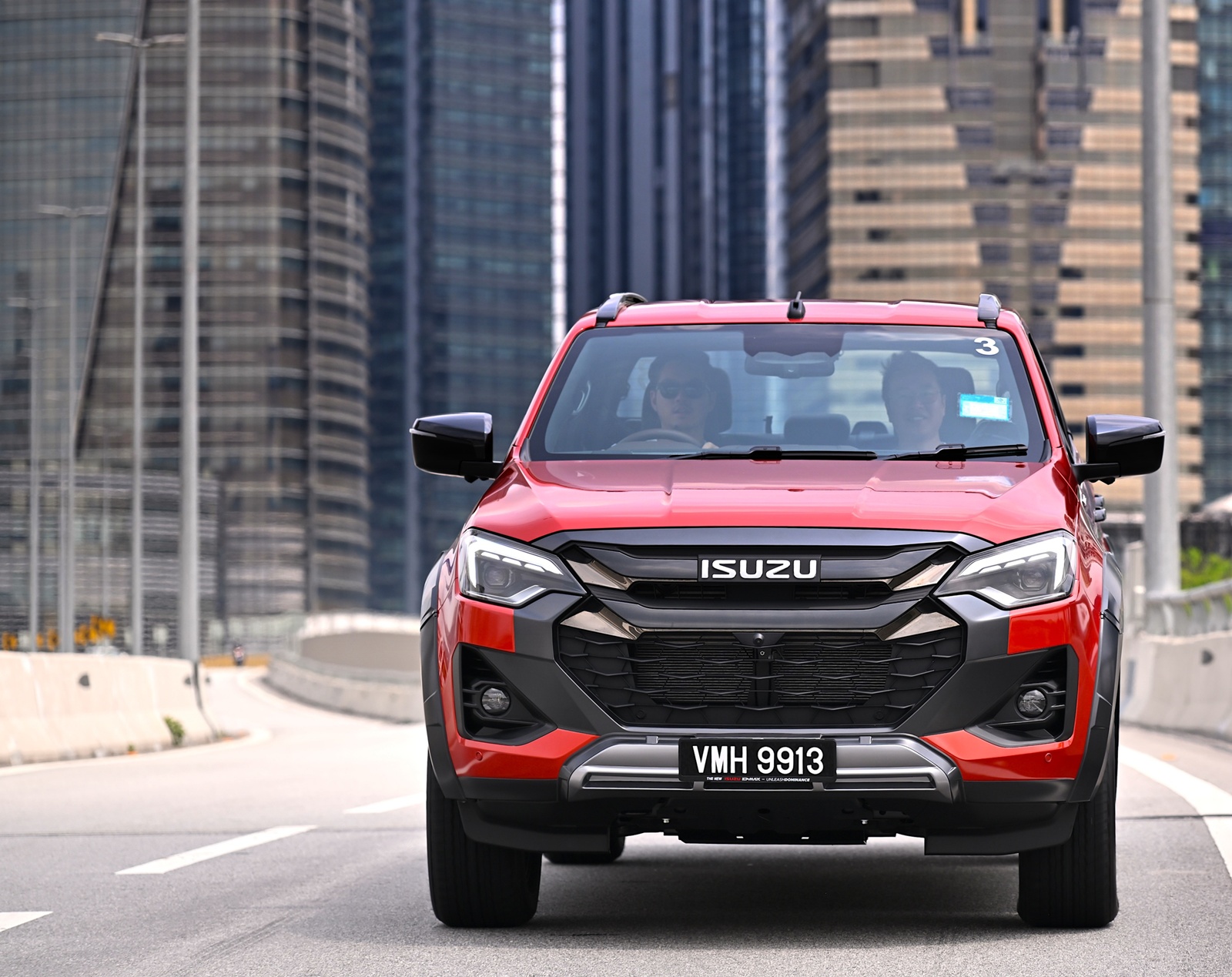 Isuzu D-MAX [2025]