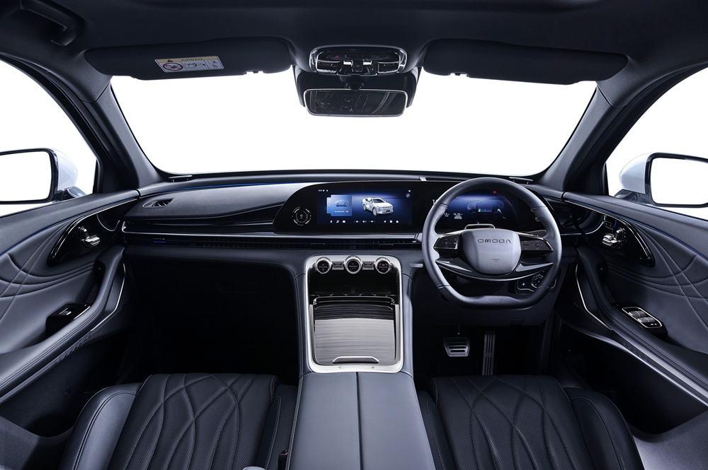 2026 OMODA C9 PHEV