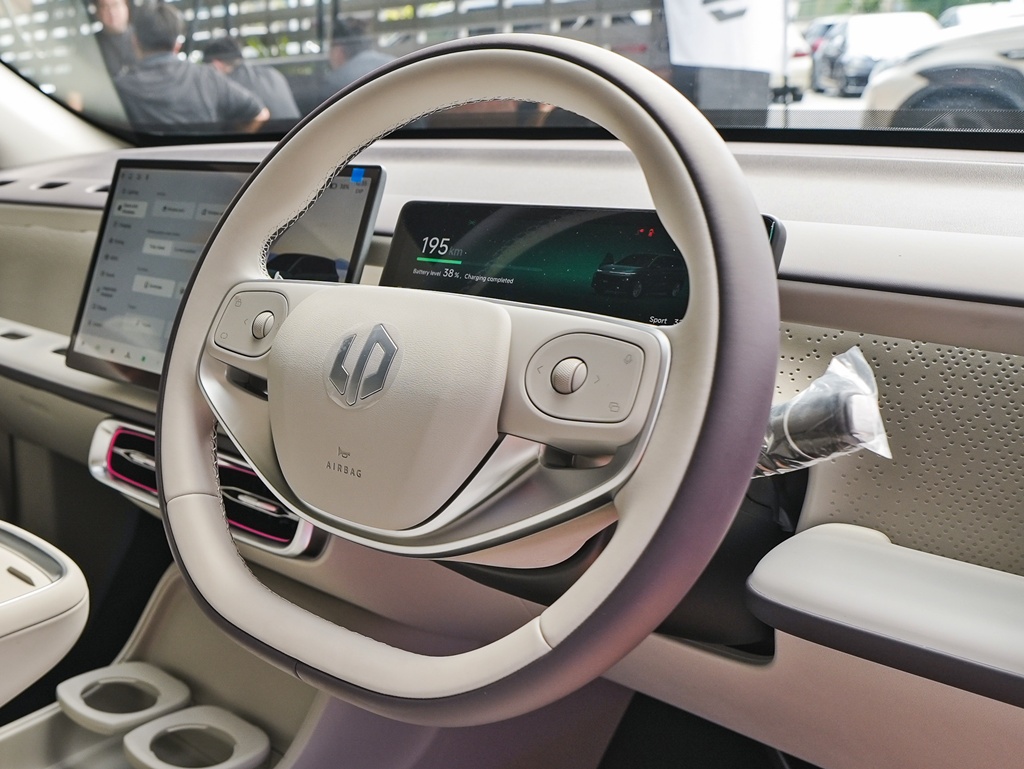 2026 Leapmotor B10 EV