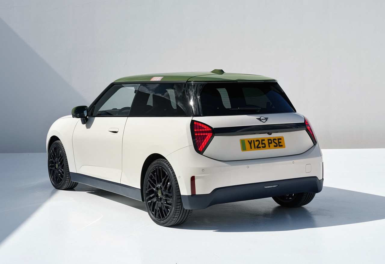 MINI Paul Smith Edition [2026] EV