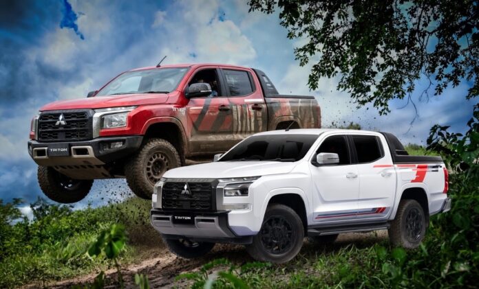 Mitsubishi Triton in AXCR 2025