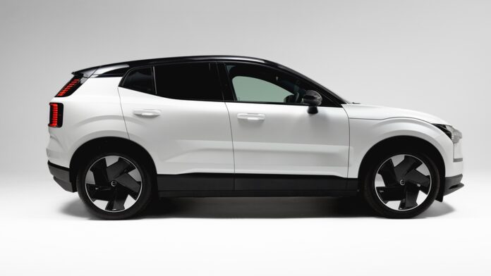 Volvo EX30 Cargo EV [2026]