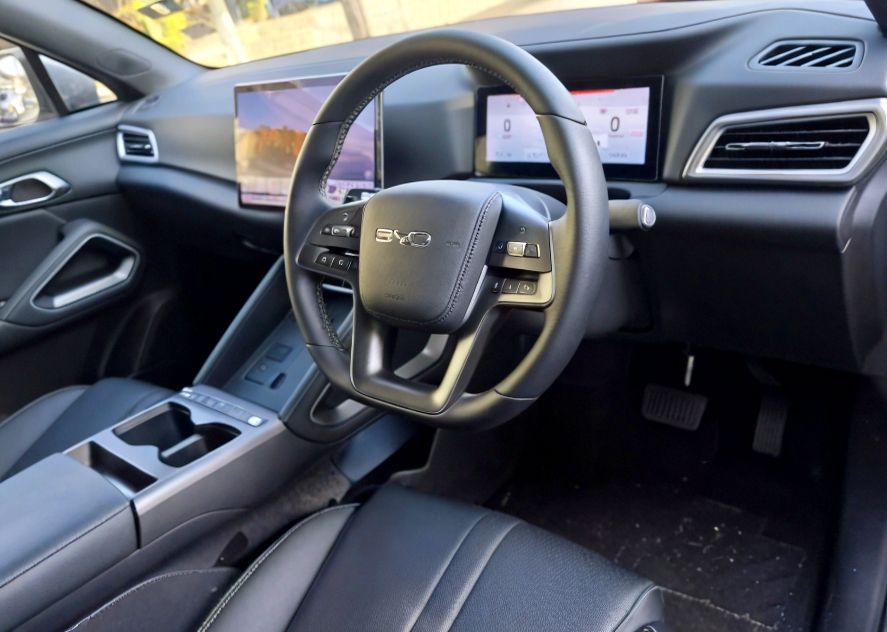 BYD ATTO2 EV [2025]