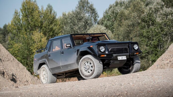 1986 Lamborghini LM002