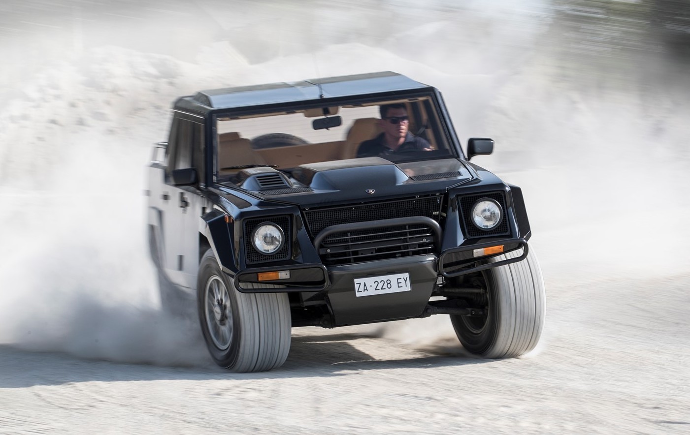 1986 Lamborghini LM002