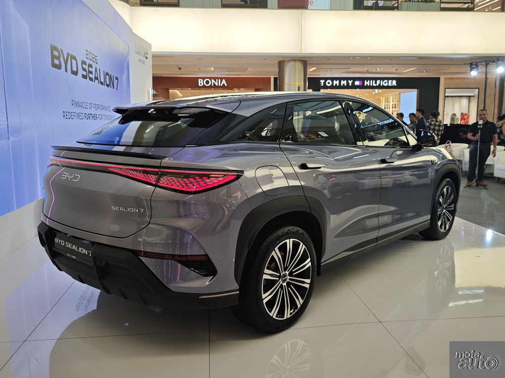 2026 BYD Sealion 7 EV