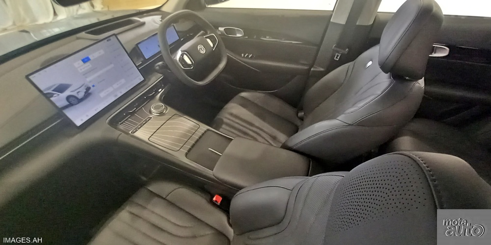 2026 Proton e.MAS 7 PHEV