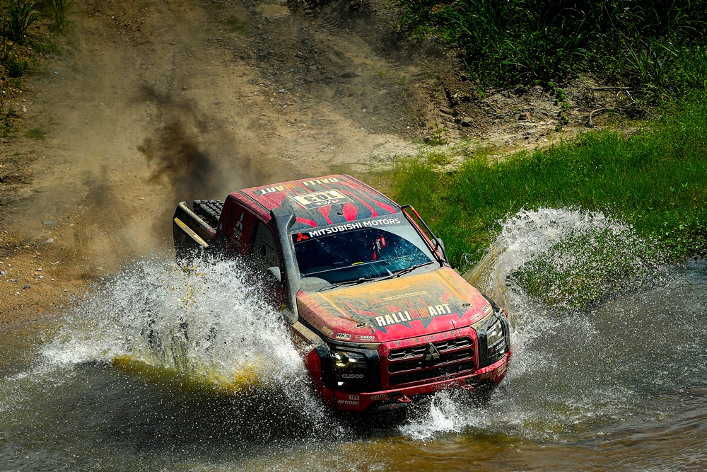 Mitsubishi Ralliart in AXCR
