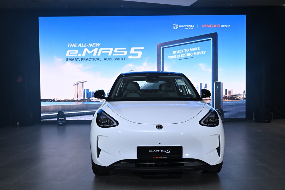 Proton e.MAS Singapore