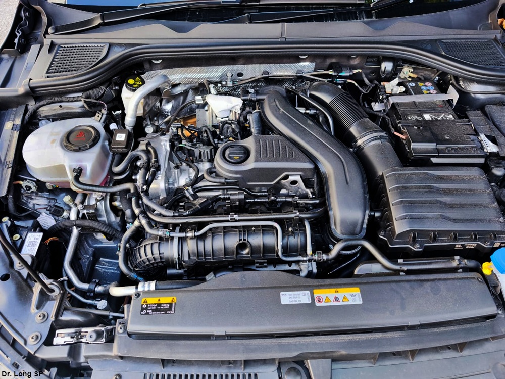 Volkswagen Golf R-Line 1.5 eTSI [2026]
