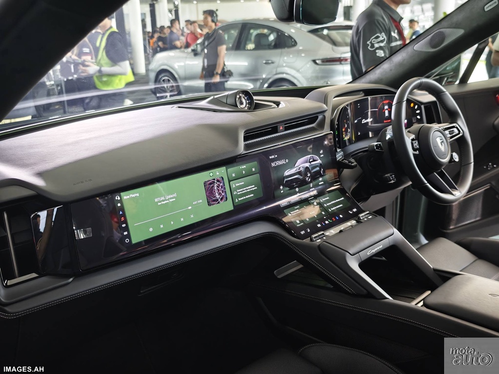 2026 Porsche Cayenne Electric EV
